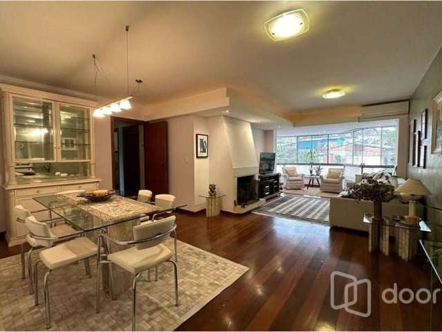 Apartamento com 3 quartos à venda na Avenida General Barreto Viana, 361, Chácara das Pedras, Porto Alegre, 134 m2 por R$ 850.000