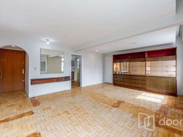 Apartamento com 2 quartos à venda na Rua Mostardeiro, 227, Moinhos de Vento, Porto Alegre, 100 m2 por R$ 640.000