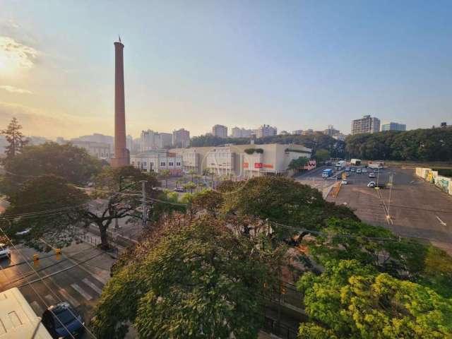 Apartamento em Porto Alegre - Floresta, 112m², 3 dormitórios, vista panorâmica