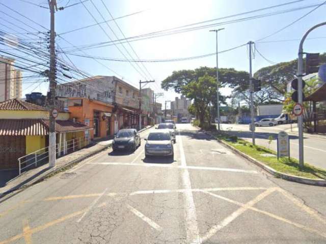 Prédio térreo com 3 Salões comerciais a venda em esquina Av. Castelo Branco, Vila Augusta