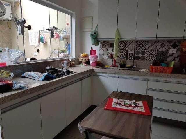 Casa com 4 quartos para alugar no Jardim Leda, Guarulhos , 220 m2 por R$ 4.000