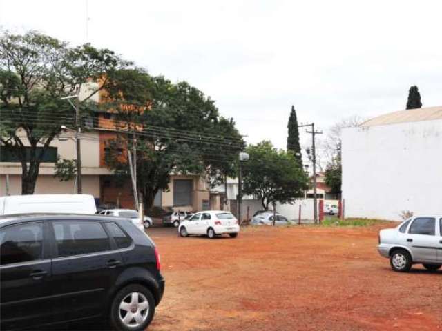 Terreno comercial à venda com 884,40 m² por R$2.800.000