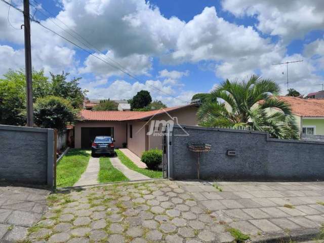 Casa à venda no Centro de Campo Largo/PR