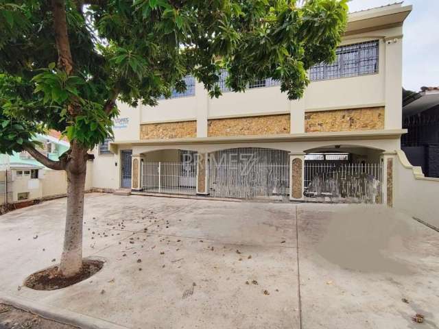 Casa com 4 quartos para alugar no Centro, Piracicaba  por R$ 8.000