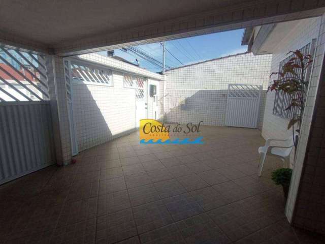 Casa com 3 dormitórios à venda, 174 m² por R$ 600.000,00 - Jardim Paraíso - São Vicente/SP