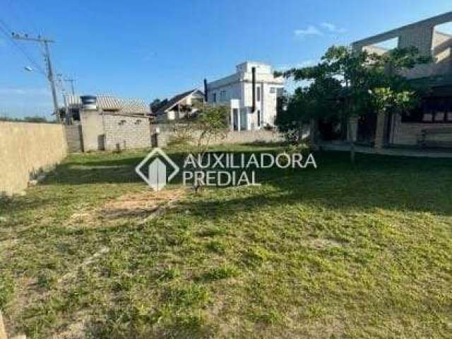 Casa com 3 quartos à venda na GERAL DE IBIRAQUERA, S/N, 252, Ibiraquera, Imbituba, 252 m2 por R$ 680.000