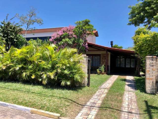 Casa com 3 quartos à venda na VITOR CARLOS NAUCK, 1041, Centro, Garopaba, 157 m2 por R$ 1.590.000