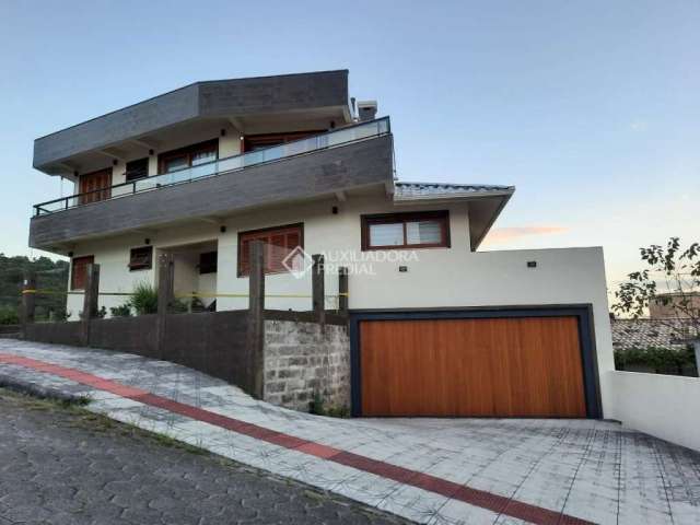 Casa com 4 quartos à venda na Vitor Carlos Nauck, 405, Centro, Garopaba, 405 m2 por R$ 2.660.000