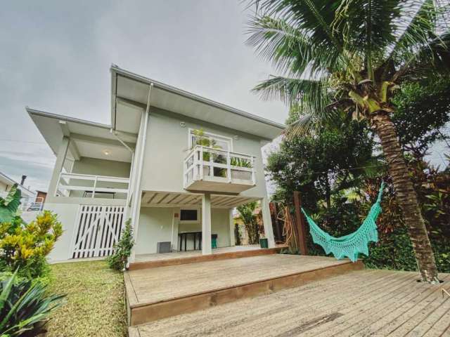Casa com 2 quartos à venda na Adílio Inácio Abreu, 100, Macacu, Garopaba, 142 m2 por R$ 850.000