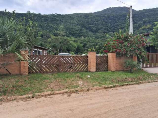 Terreno à venda na Servidão Maura Lino Benedet, 5875, Ressacada, Garopaba, 452 m2 por R$ 255.000