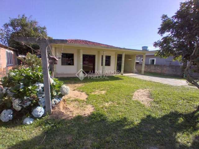 Casa com 4 quartos à venda na DEP. EPITACIO BITTENCOURT, 252525, Ambrósio, Garopaba, 140 m2 por R$ 750.000