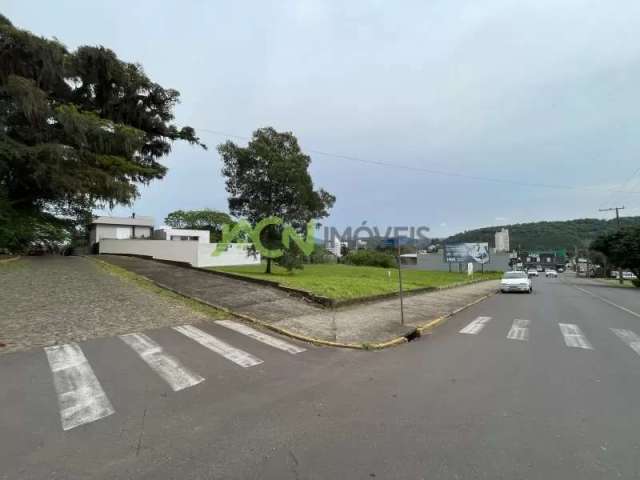 Terreno com 420.00m² no Bairro União