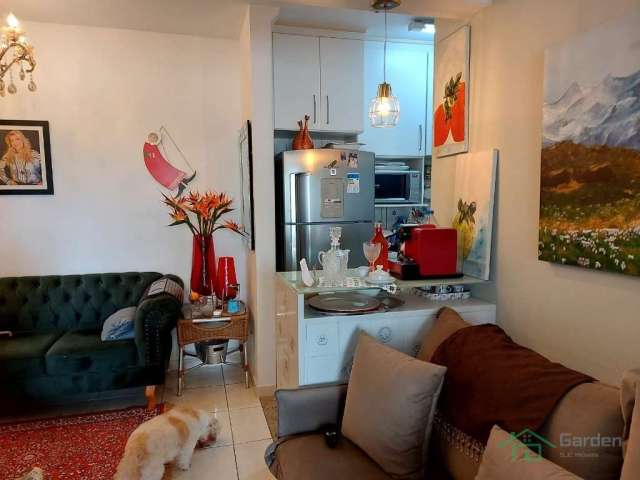 Apartamento em Vila Ema