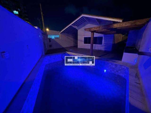 CASA com 3 SUÍTE, 4 VAGAS e piscina no Caiçara