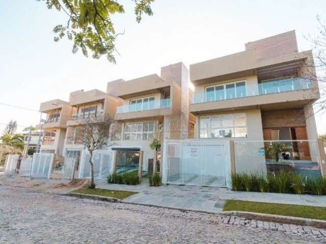 Casa com 3 quartos à venda na Rua Coroados, --, Vila Assunção, Porto Alegre, 288 m2 por R$ 1.752.000