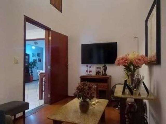 Casa com 3 dormitórios à venda, 175 m² por R$ 740.000,00 - Jardim Independência - Taubaté/SP