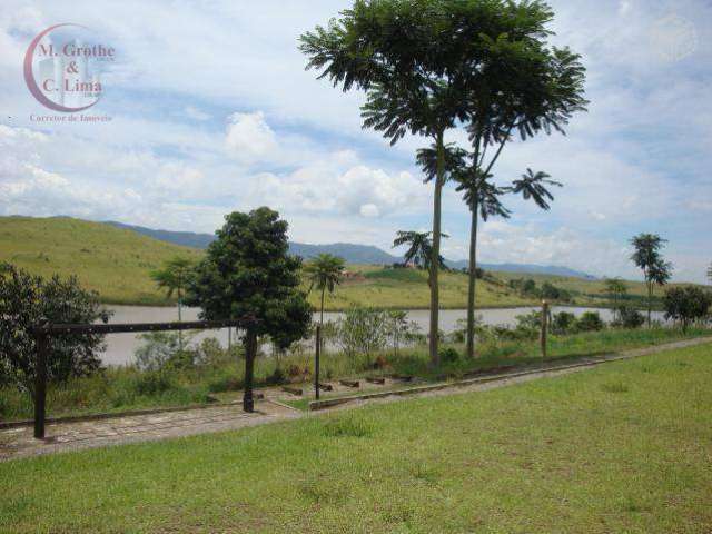 Lindo terreno em condomínio fechado com super vista