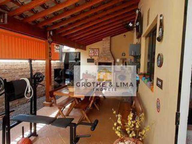 Casa com 3 dormitórios à venda, 315 m² por R$ 1.100.000,00 - Vila Zezé - Jacareí/SP