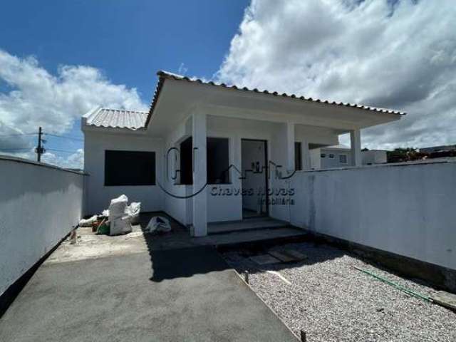 Casa com 2 quartos à venda na Bela Vista, Palhoça  por R$ 320.000