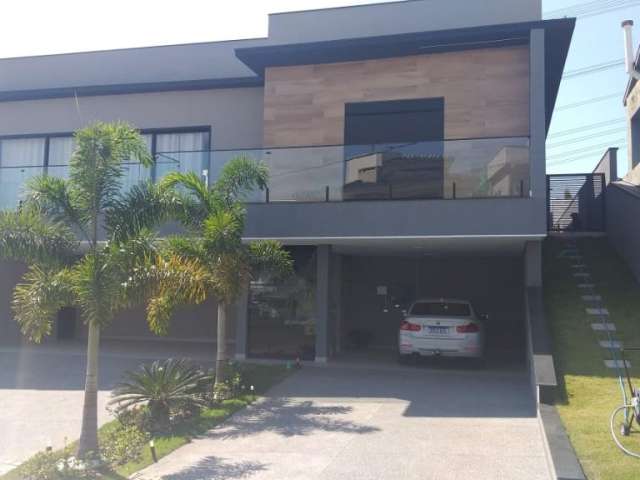 Casa à Venda condominio Aruã Brisas, vista privilegiada com muita paz,  4 suítes