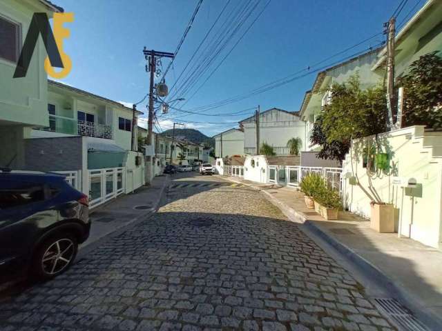 Casa com 3 dormitórios à venda, 107 m² por R$ 680.000,00 - Taquara - Rio de Janeiro/RJ