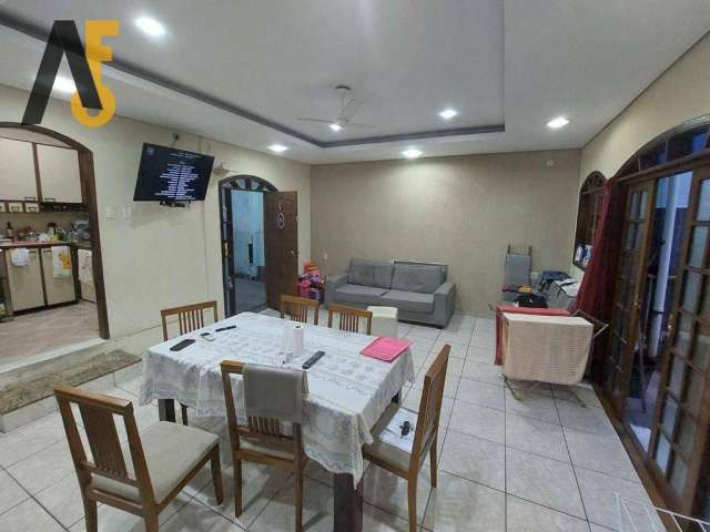 Casa com 3 dormitórios à venda, 201 m² por R$ 1.000.000,00 - Freguesia de Jacarepaguá - Rio de Janeiro/RJ