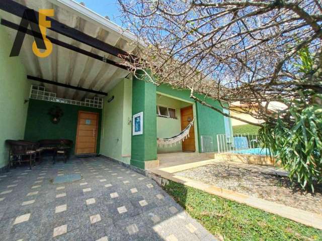 Casa com 3 dormitórios à venda, 295 m² por R$ 950.000,00 - Freguesia de Jacarepaguá - Rio de Janeiro/RJ