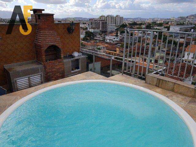 Vendo cobertura duplex com piscina e churrasqueira na praça seca