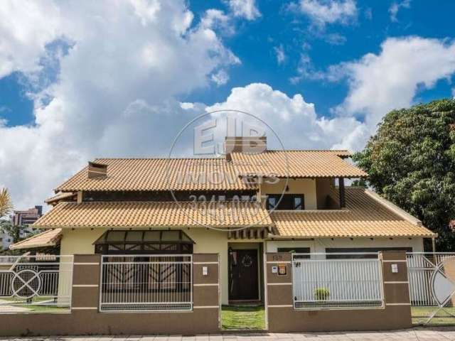 Casa com 4 quartos à venda na José Bahia Bittencourt  (1800)., 189, Centro, Balneário Piçarras por R$ 3.500.000