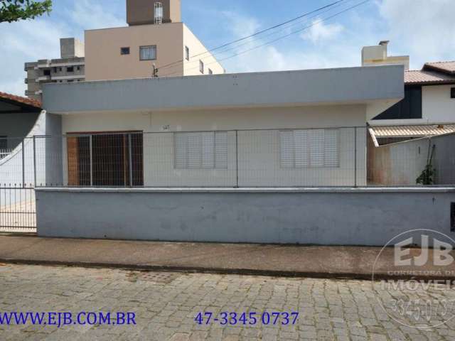 Casa com 3 quartos à venda na Rua Valmor Hostermann, 147, Gravata, Navegantes por R$ 750.000