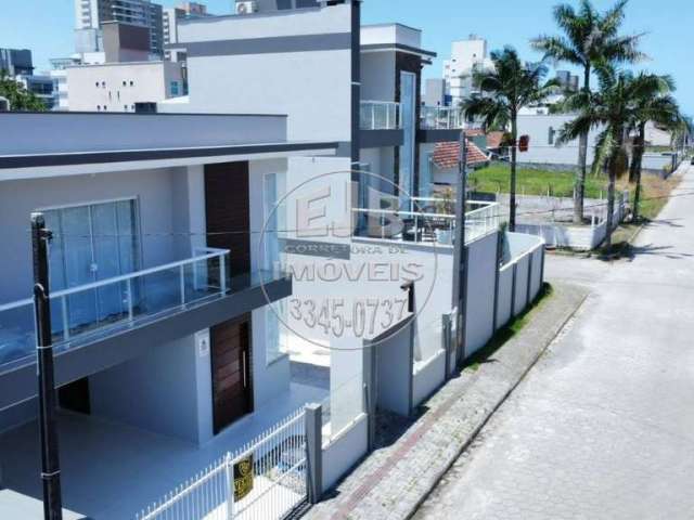 Casa com 2 quartos à venda na São Ludgero (4350)., 170, Itacolomi, Balneário Piçarras por R$ 1.200.000