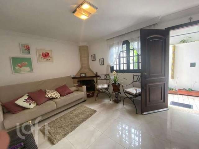 Casa com 3 quartos à venda na Rua Cristóvão Pereira, Campo Belo, São Paulo por R$ 1.100.000