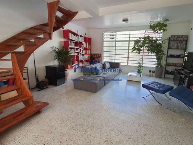 Casa com 2 quartos à venda na Rua dos Lírios, Mirandópolis, São Paulo por R$ 1.970.000