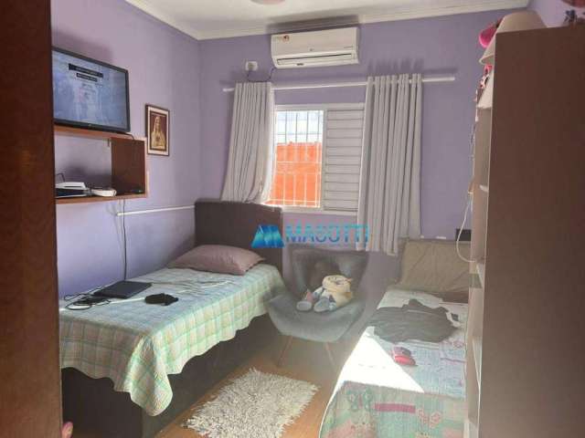 Casa com 2 dormitórios à venda, 140 m² por R$ 901.000,00 - Canto do Forte - Praia Grande/SP