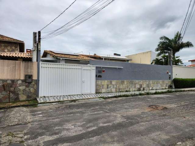 Casa para Venda em Lauro de Freitas, Vilas do Atlântico, 3 dormitórios, 3 suítes, 4 banheiros, 2 vagas