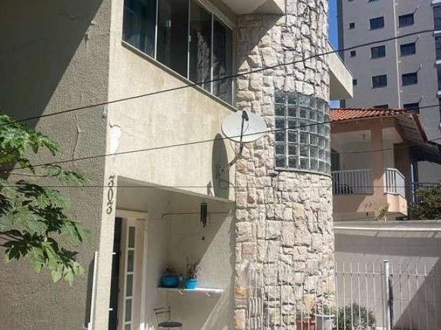 Casa 3 Dorm e 02 Vagas na Meia Praia