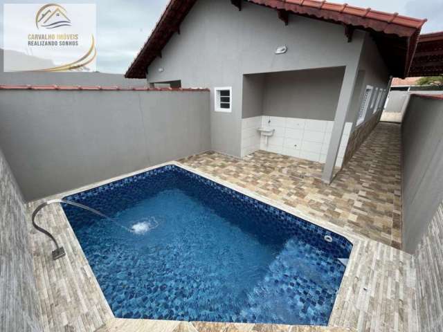 Casa nova com piscina 400mts do mar para venda em itanhaém!!