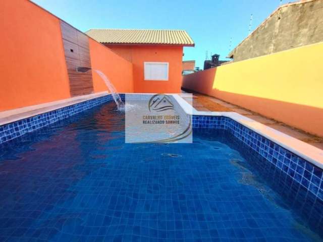 Casa geminada nova lado praia com piscina para venda em itanhaém!