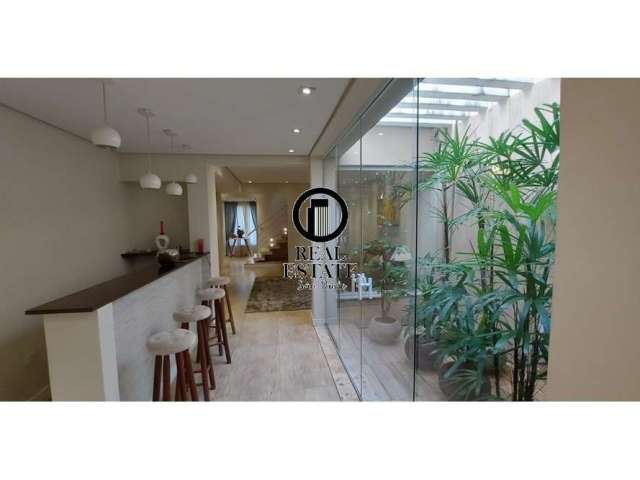 Casa com 4 quartos à venda na Rua Miguel Teles Júnior, 129, Cambuci, São Paulo por R$ 1.000.000