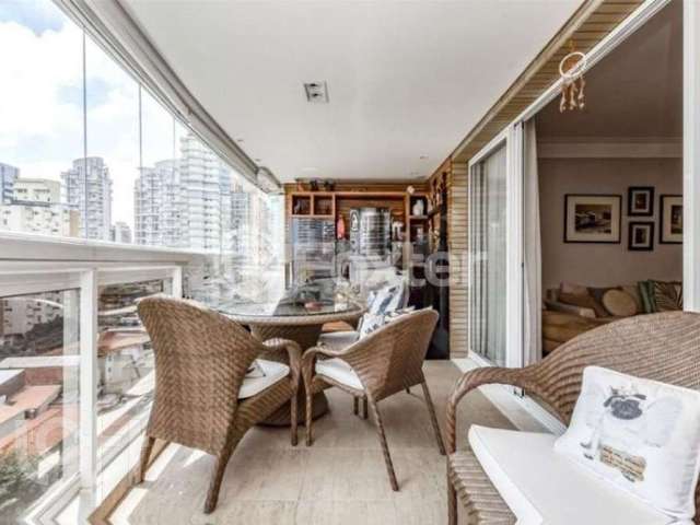 Apartamento com 3 quartos à venda na Rua Coronel Artur de Paula Ferreira, 194, Vila Nova Conceição, São Paulo, 166 m2 por R$ 3.800.000