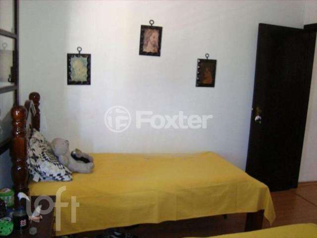 Casa com 3 quartos à venda na Rua Sassaki, 555, Vila Marari, São Paulo, 200 m2 por R$ 650.000