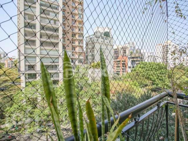 Apartamento com 3 quartos à venda na Rua Inhambú, 66, Vila Uberabinha, São Paulo, 288 m2 por R$ 8.500.000