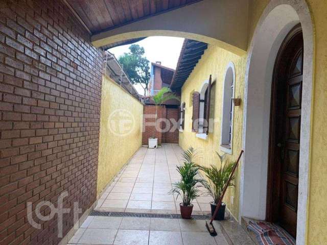 Casa com 3 quartos à venda na Rua Getúlio Vargas Filho, 87, Cidade Vargas, São Paulo, 336 m2 por R$ 900.000