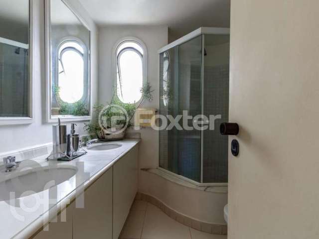 Apartamento com 3 quartos à venda na Rua Raimundo Simão de Souza, 51, Vila Suzana, São Paulo, 180 m2 por R$ 750.000