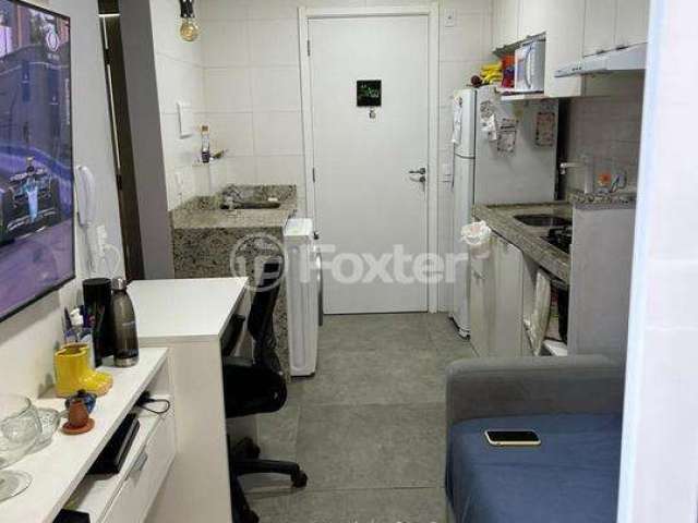 Apartamento à venda na Rua Manuel Leiroz, 230, Vila Penteado, São Paulo, 31 m2 por R$ 260.000