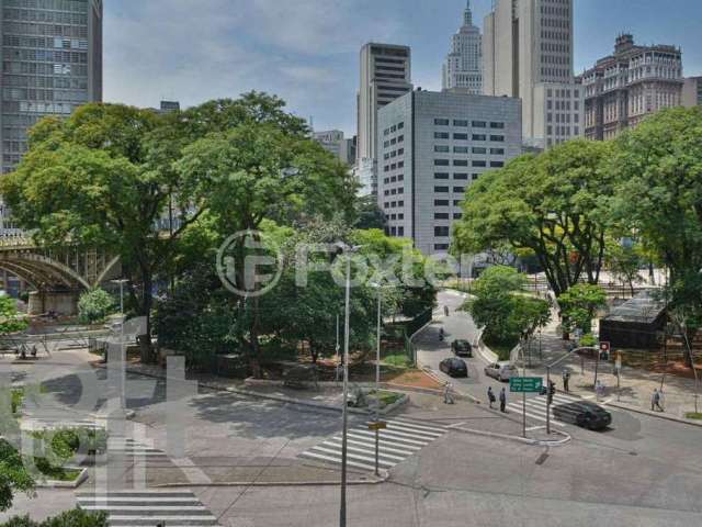 Apartamento com 2 quartos à venda na Praça Pedro Lessa, 55, Centro, São Paulo, 130 m2 por R$ 800.000