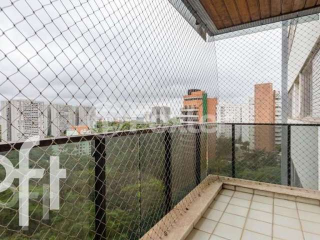 Apartamento com 3 quartos à venda na Rua Doutor James Ferraz Alvim, 271, Vila Suzana, São Paulo, 200 m2 por R$ 650.000