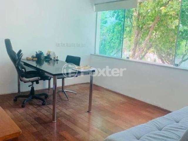 Casa com 4 quartos à venda na Alameda Bertioga, 558, Alphaville, Santana de Parnaíba, 400 m2 por R$ 3.100.000