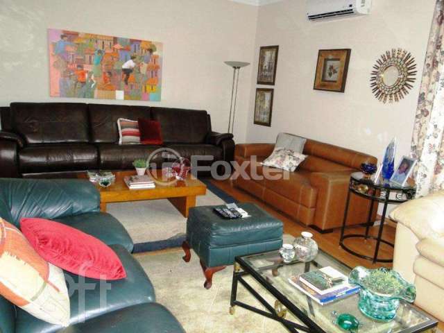 Casa com 3 quartos à venda na Rua Mariano Procópio, 97, Vila Monumento, São Paulo, 381 m2 por R$ 1.700.000