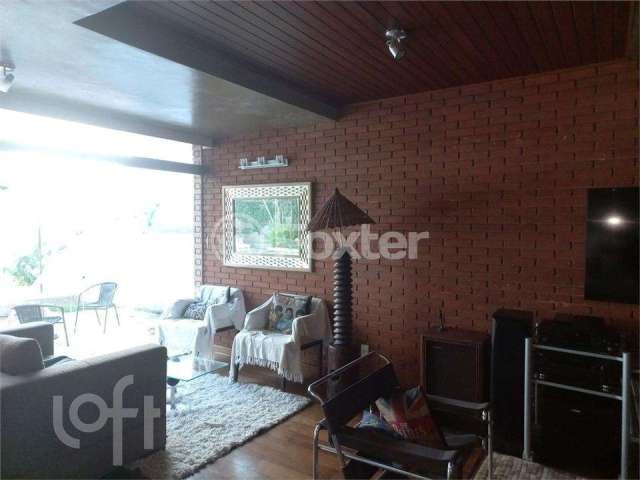 Casa com 4 quartos à venda na Rua Mapuá, 28, Chácara Monte Alegre, São Paulo, 411 m2 por R$ 2.000.000